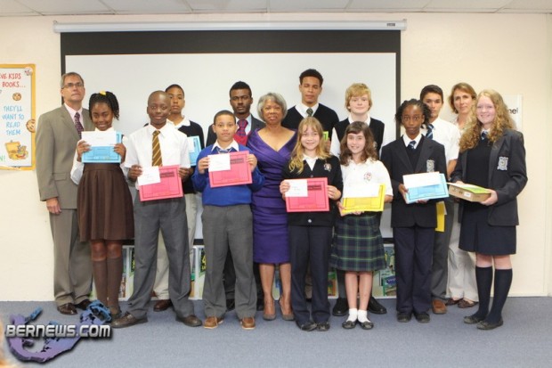 Earth-Hour-Essay-Winners-Bermuda-Apr-12-2012-2-620x4131