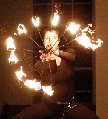 eh_fire_juggling